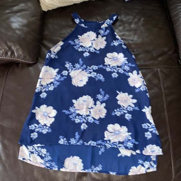 Floral blouse - Picture 2 of 4